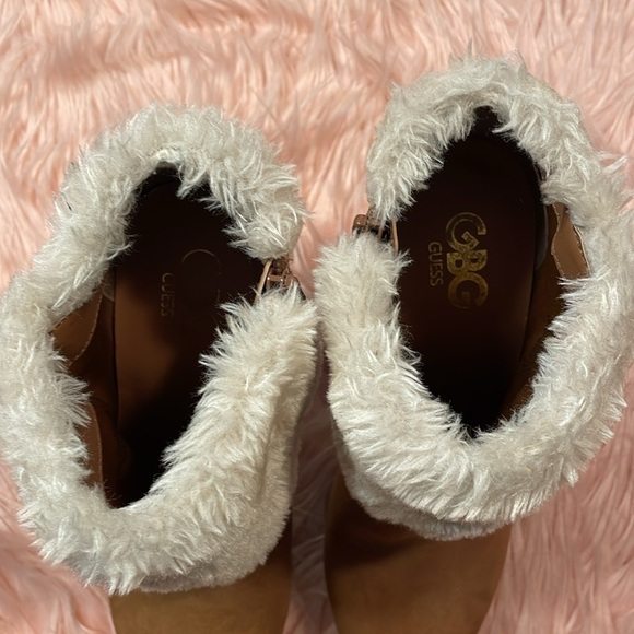 GBG Guess Tan High Heel Ankle Booties White Fur & Buckle Accent Heeled‎ Boots - Picture 3 of 9